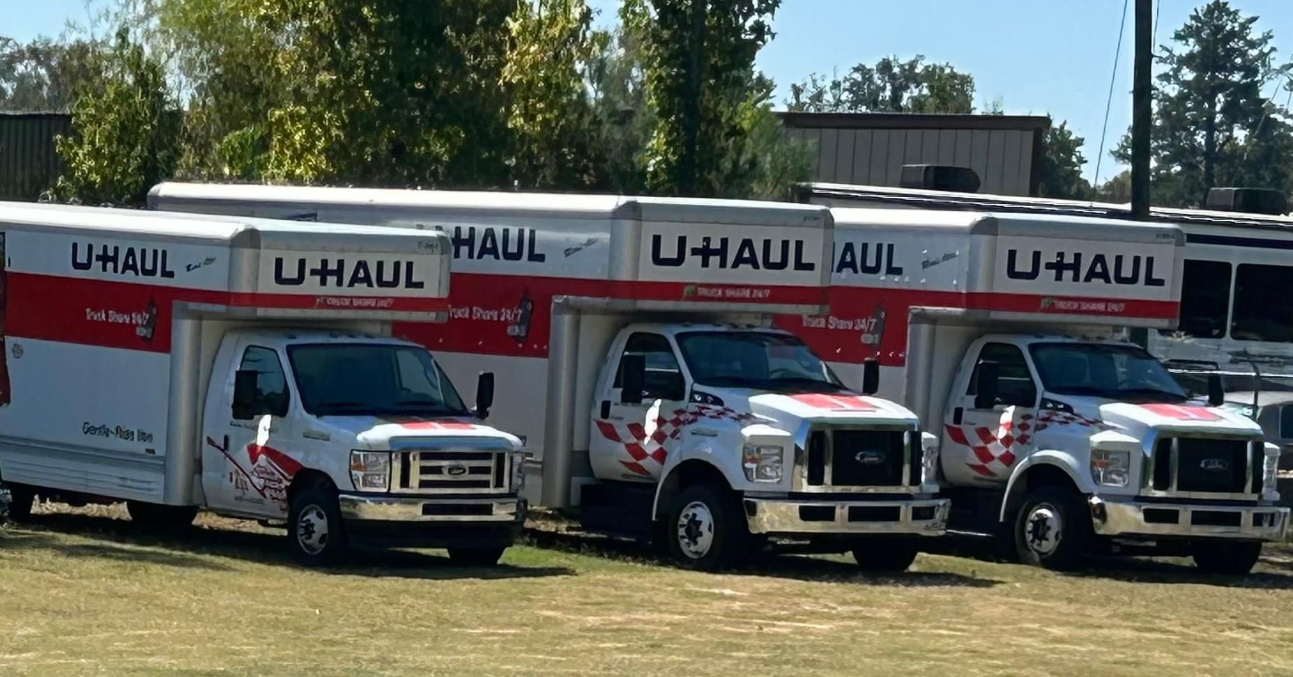 "AFFORDABLE WEEKLY & WEEKEND RATES"